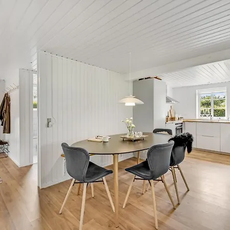 Cozy In With Kitchen Ferienhaus Ulfborg
