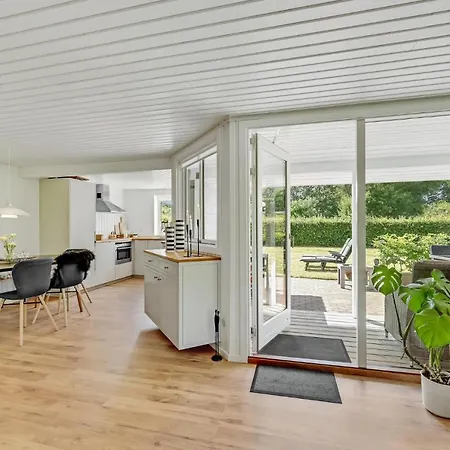 Cozy In With Kitchen Ulfborg