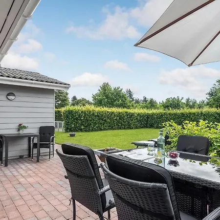 Cozy In With Kitchen Ferienhaus *